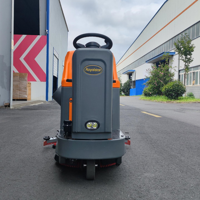 榮事達(dá)工業(yè)洗地機適用于多種硬質(zhì)地面使用.jpg